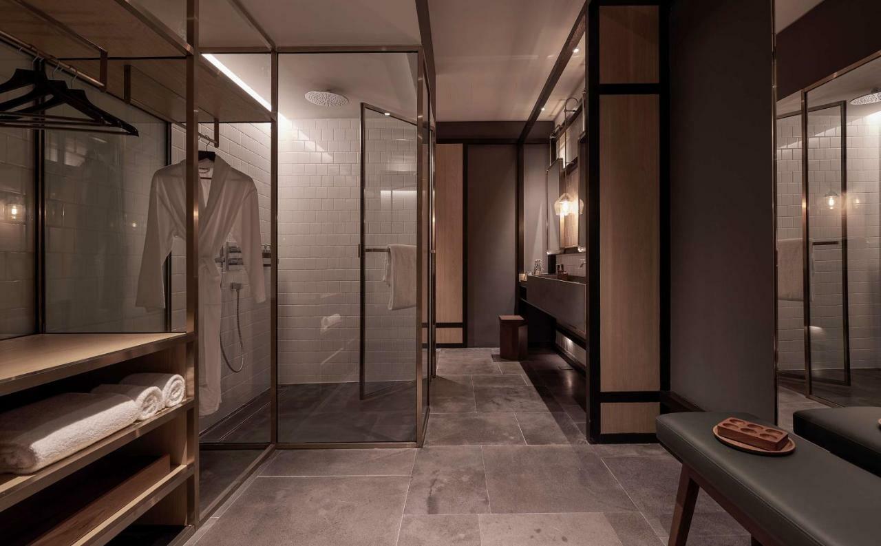 Alila Bangsar Kuala Lumpur Otel Dış mekan fotoğraf Bathroom